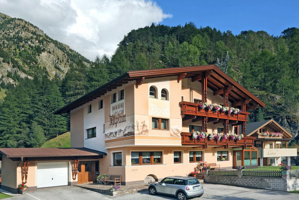 Apart Alpina Huben Längenfeld Exterior foto